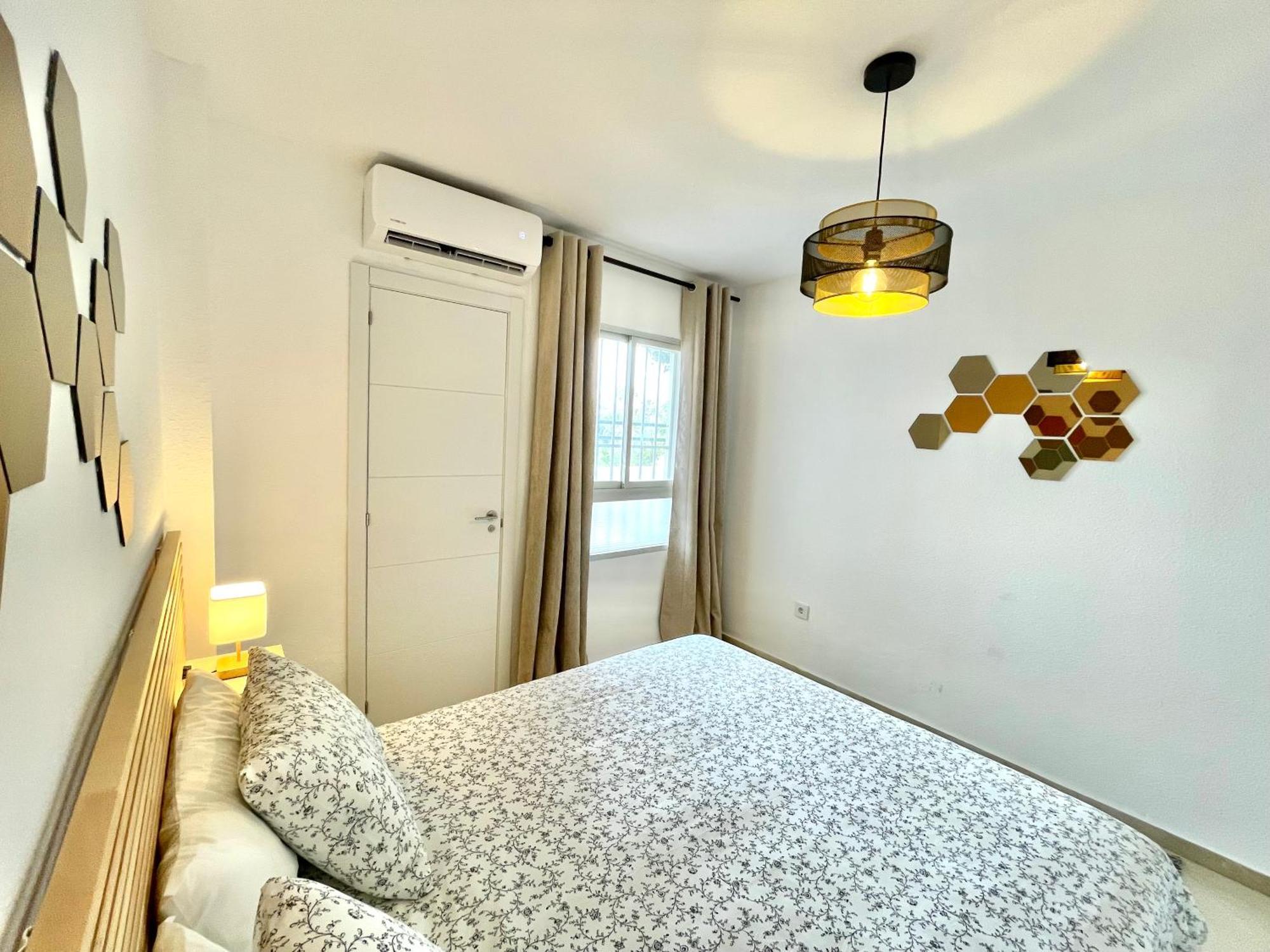 Beach Retreat 2 Bedroom Apartment Fuengirola Exterior photo