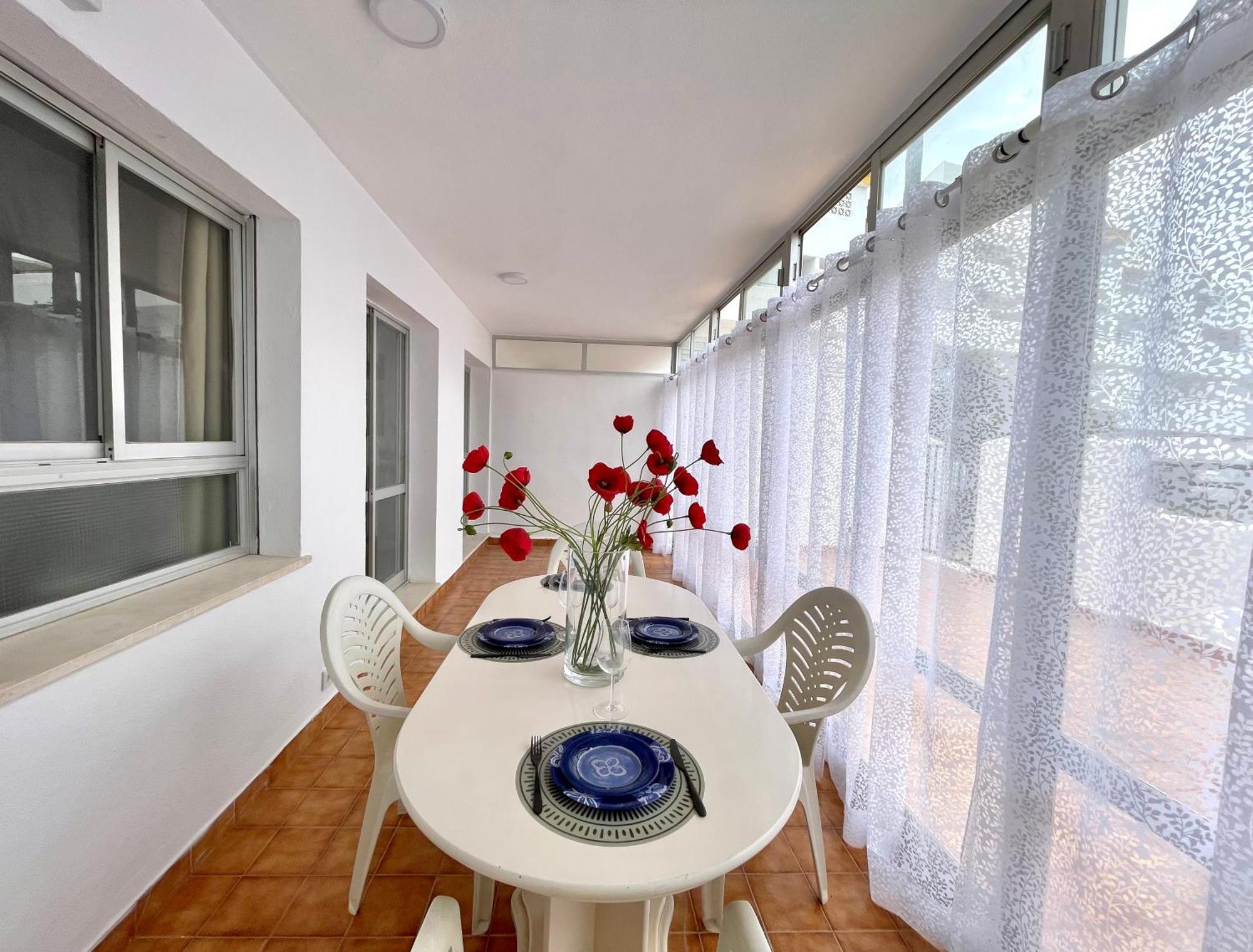 Beach Retreat 2 Bedroom Apartment Fuengirola Exterior photo